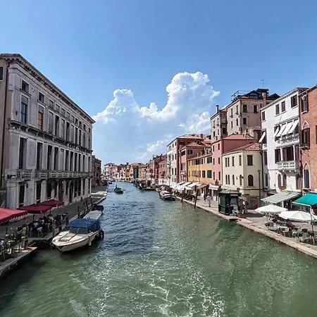 بيت ضيافة Bbtiepolo